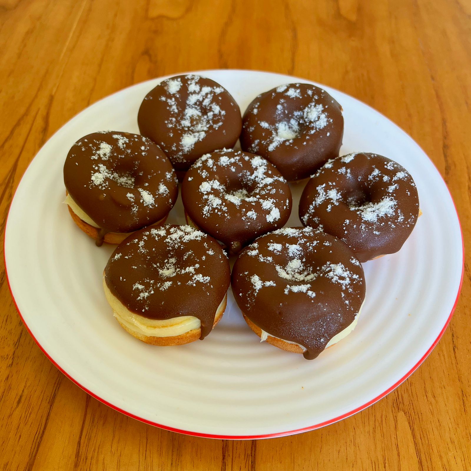 Donuts Recheado com Ninho